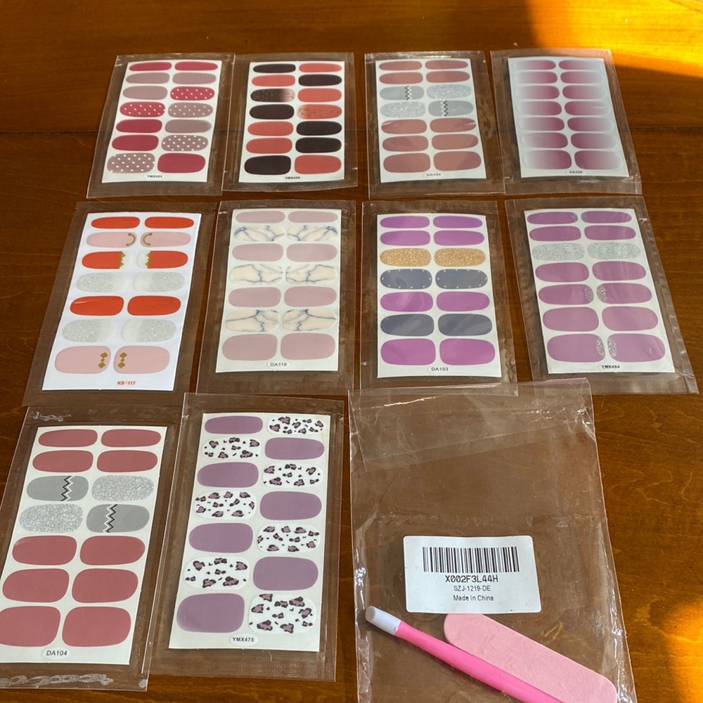 Finger nail stickers